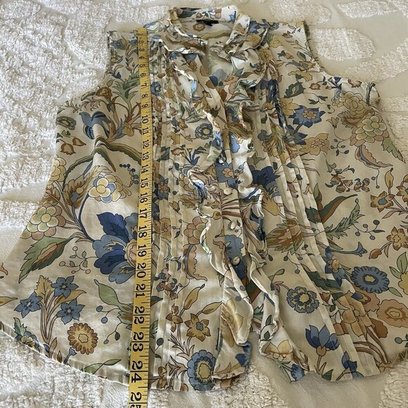 Talbots Floral Silk And Cotton Sleeveless Blouse Petite 8P Ruffle V-Neck Career - Picture 8 of 9